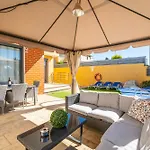 Cozy With Pool And Barbecue Дом отдыха Албуфейра