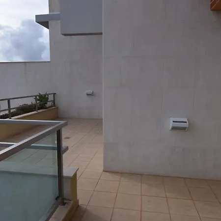 Cozy With Pool And Barbecue *