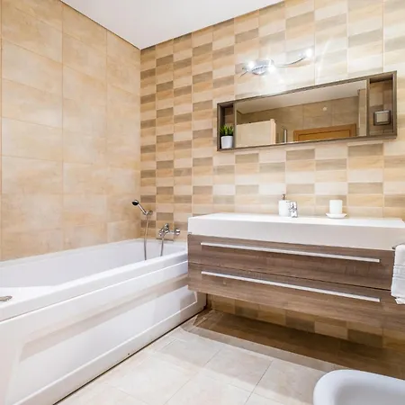 Cozy With Pool And Barbecue Vakantiehuis *